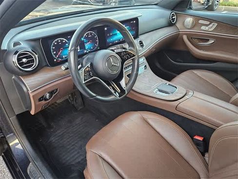 Used 2022 Mercedes-Benz E 350 Sedan image 2