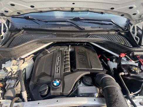 Used 2015 BMW X5 xDrive35i AWD/4WD image 12