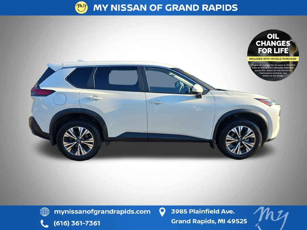 Certified 2023 Nissan Rogue SV AWD/4WD image 9