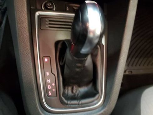 Used 2017 Volkswagen Jetta S w/ Jetta S Cold Weather Package FWD image 24