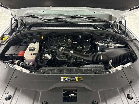 Used 2025 Jeep Grand Cherokee L Altitude RWD image 31