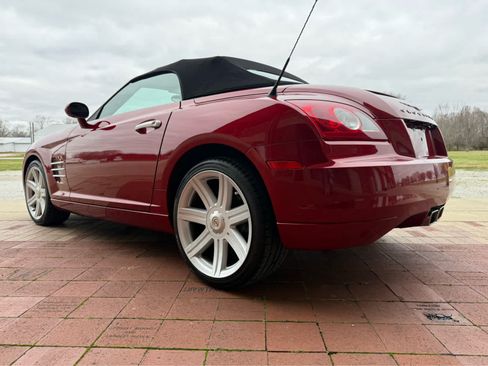 Used 2005 Chrysler Crossfire Limited RWD image 6