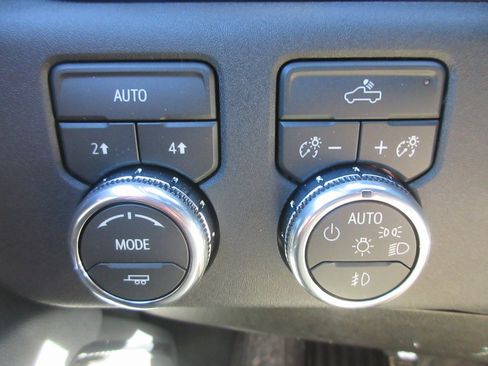 New 2026 GMC Sierra 1500 Elevation w/ Max Trailering Package image 16