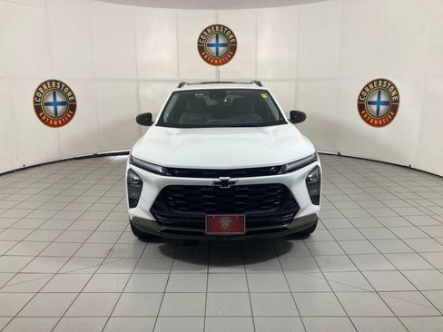 Used 2025 Chevrolet Trax ACTIV w/ Driver Confidence Package FWD image 17