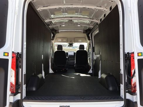 New 2026 Ford Transit 250 148 Medium Roof Extended AWD w/ Load Area Protection Package image 14