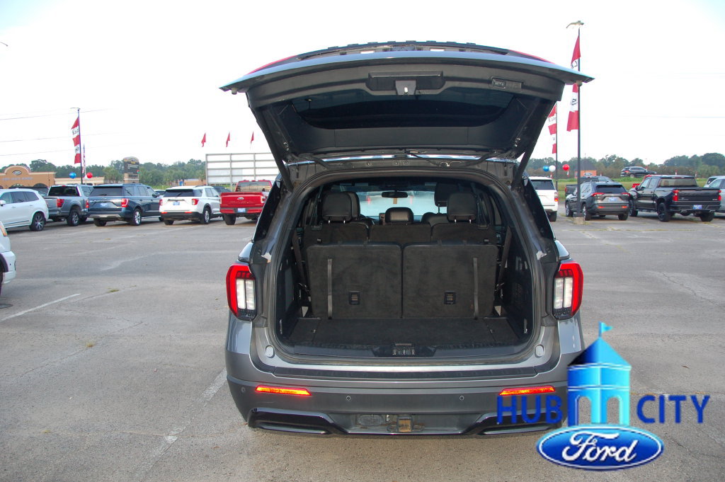 Used 2025 Ford Explorer ST-Line RWD image 23