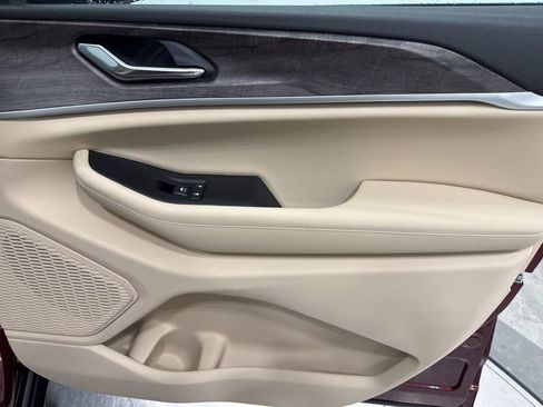 New 2025 Jeep Grand Cherokee L Limited AWD/4WD image 17