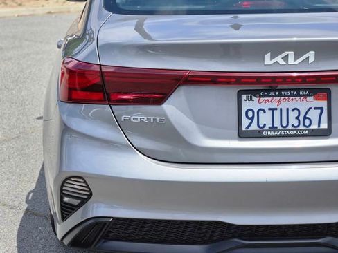 Used 2022 Kia Forte LXS FWD image 10