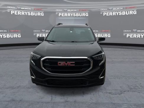 Used 2021 GMC Terrain SLE w/ Driver Convenience Package FWD image 3