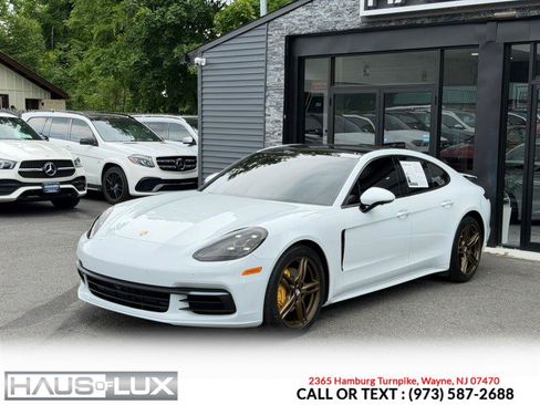 Used 2018 Porsche Panamera 4 AWD/4WD image 4