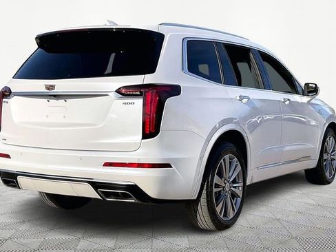 Used 2024 Cadillac XT6 Premium Luxury w/ Technology Package image 5