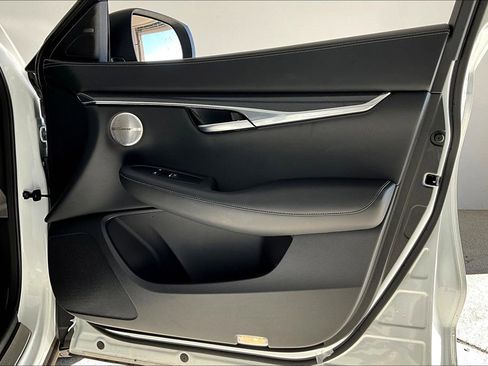 Used 2024 INFINITI QX50 Sport image 24