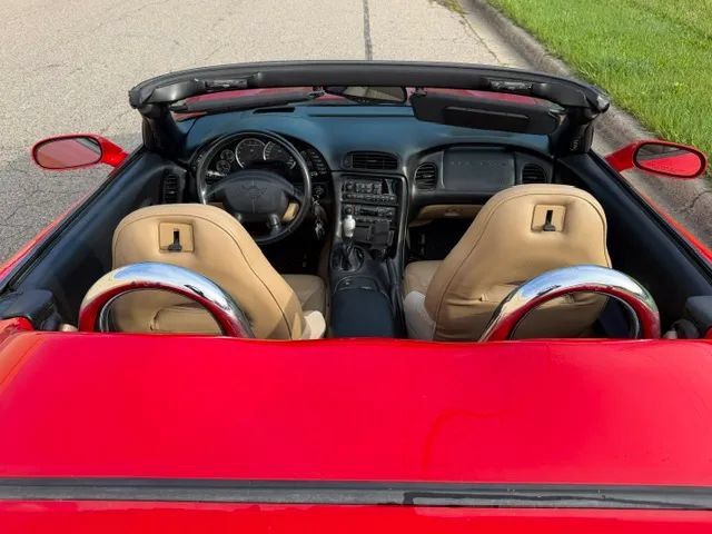 Used 2002 Chevrolet Corvette Convertible w/ Preferred Equipment Group2 RWD image 20
