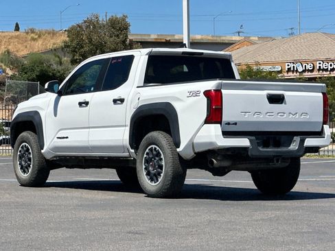 Used 2024 Toyota Tacoma TRD Off-Road AWD/4WD image 3