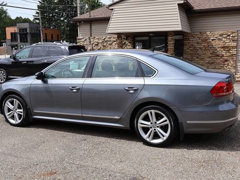 Used 2014 Volkswagen Passat 3.6 SEL Premium FWD image 6