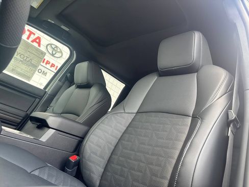 New 2026 Toyota Tacoma TRD Off-Road AWD/4WD image 11