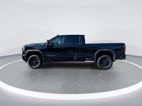 Used 2025 GMC Sierra 2500 AT4 w/ AT4 Premium Plus Package AWD/4WD image 6