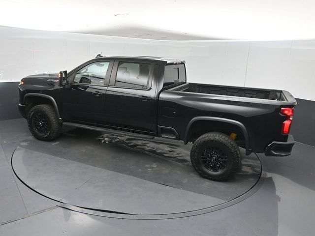 Used 2024 Chevrolet Silverado 2500 ZR2 w/ Technology Package AWD/4WD image 48