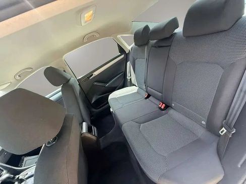 Used 2016 Volkswagen Passat 1.8T S FWD image 15