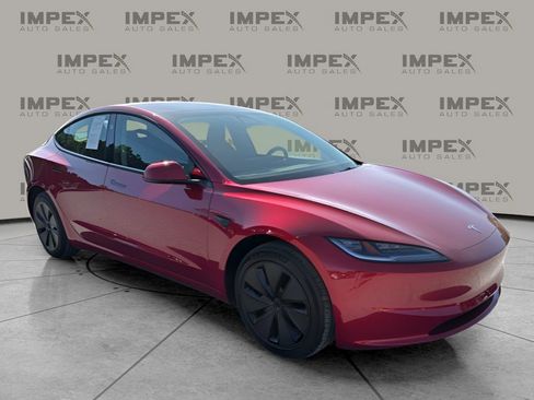 Used 2025 Tesla Model 3 Long Range RWD image 7