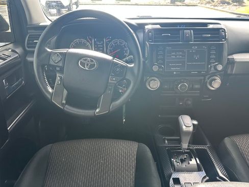 Used 2021 Toyota 4Runner TRD Off-Road image 14