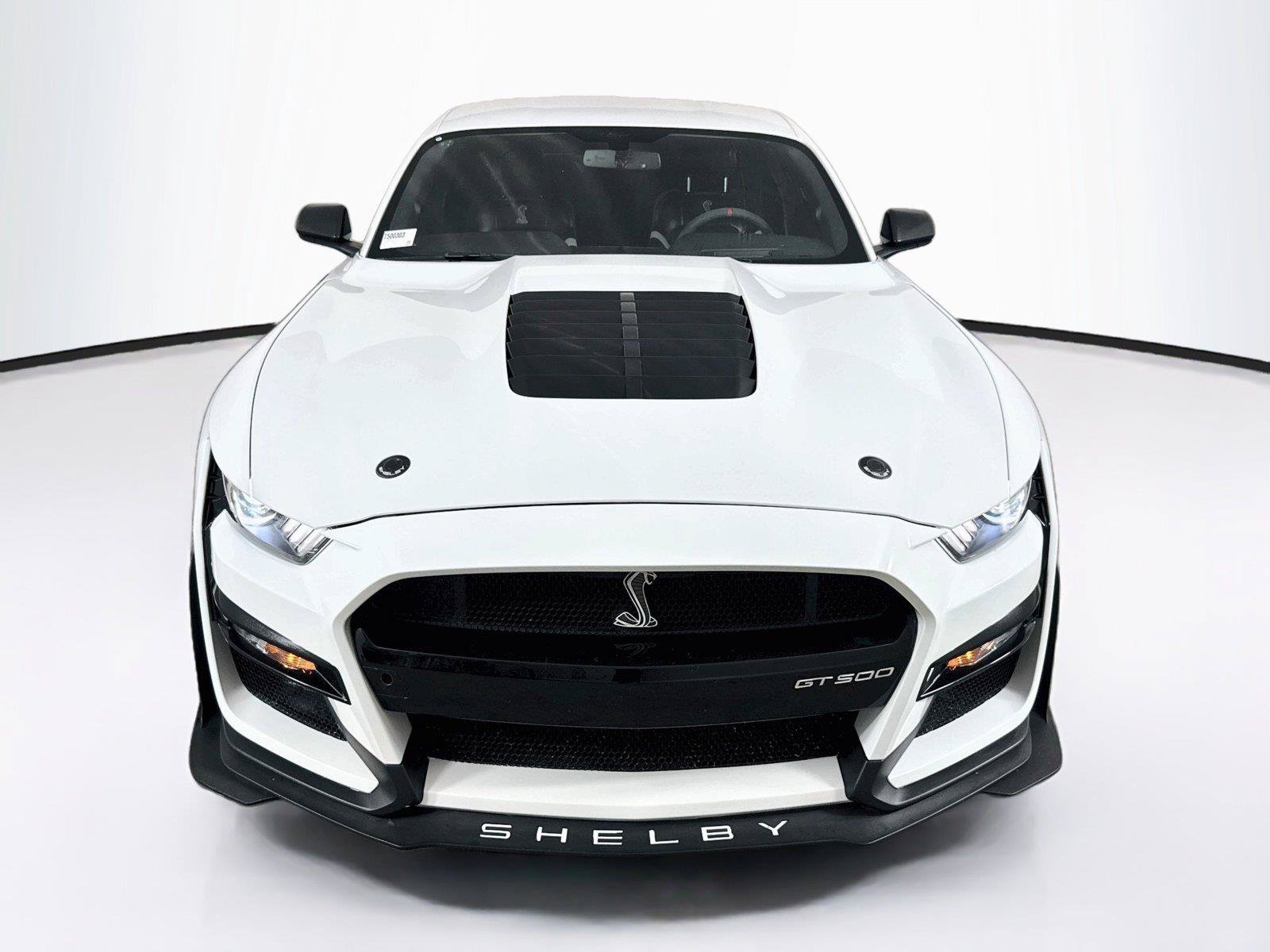 Used 2021 Ford Mustang Shelby GT500 w/ Technology Package RWD image 8