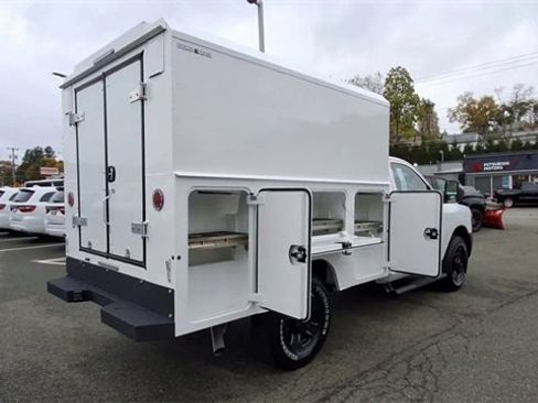 Used 2025 RAM 3500 Tradesman image 8