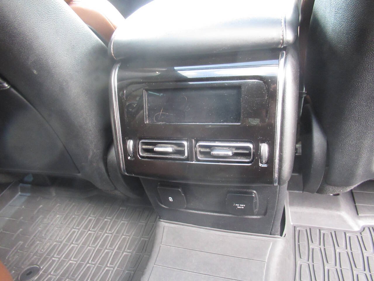 Used 2021 Lincoln Aviator Reserve AWD/4WD image 12