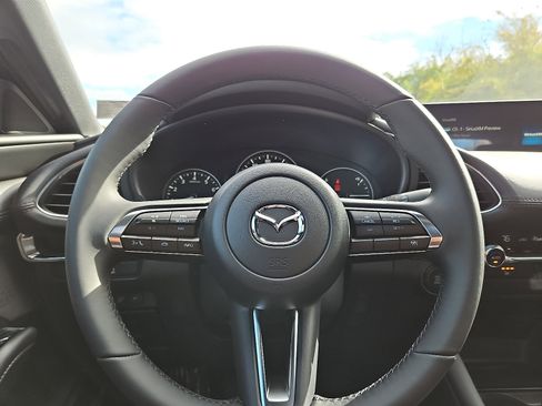 New 2026 MAZDA MAZDA3 2.5 S Hatchback w/ Premium Pkg image 18