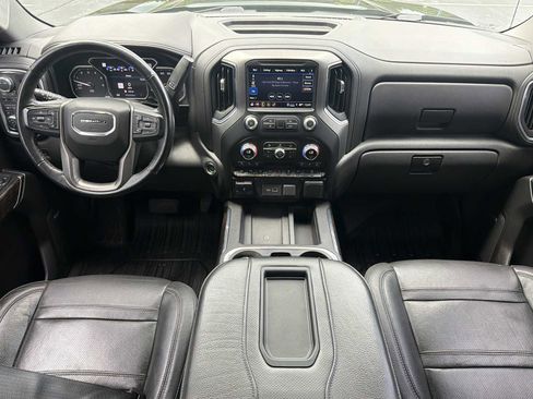 Used 2021 GMC Sierra 1500 Denali w/ Technology Package AWD/4WD image 2