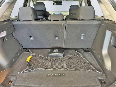 Used 2019 Hyundai Kona SEL image 21