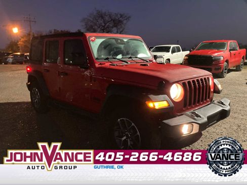 Used 2024 Jeep Wrangler Sport S image 9