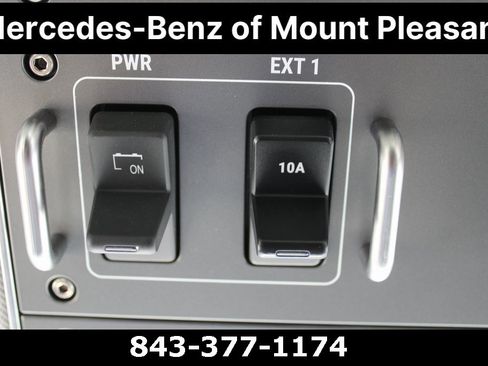 Used 2024 INEOS Grenadier Base image 58