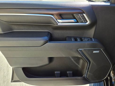 Used 2022 GMC Sierra 1500 SLT w/ SLT Premium Plus Package image 23