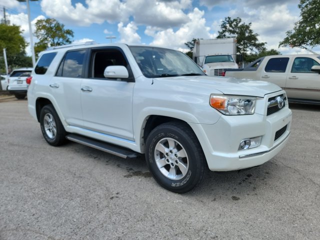 Used 2011 Toyota 4Runner SR5 RWD image 3