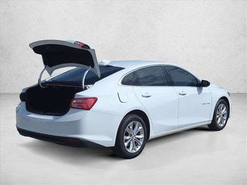 Used 2019 Chevrolet Malibu LT w/ Driver Confidence Package II FWD image 6