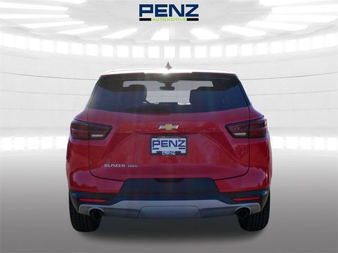 Used 2023 Chevrolet Blazer LT image 5