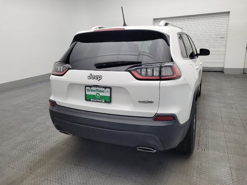 Used 2019 Jeep Cherokee Latitude w/ Popular Appearance Group image 7