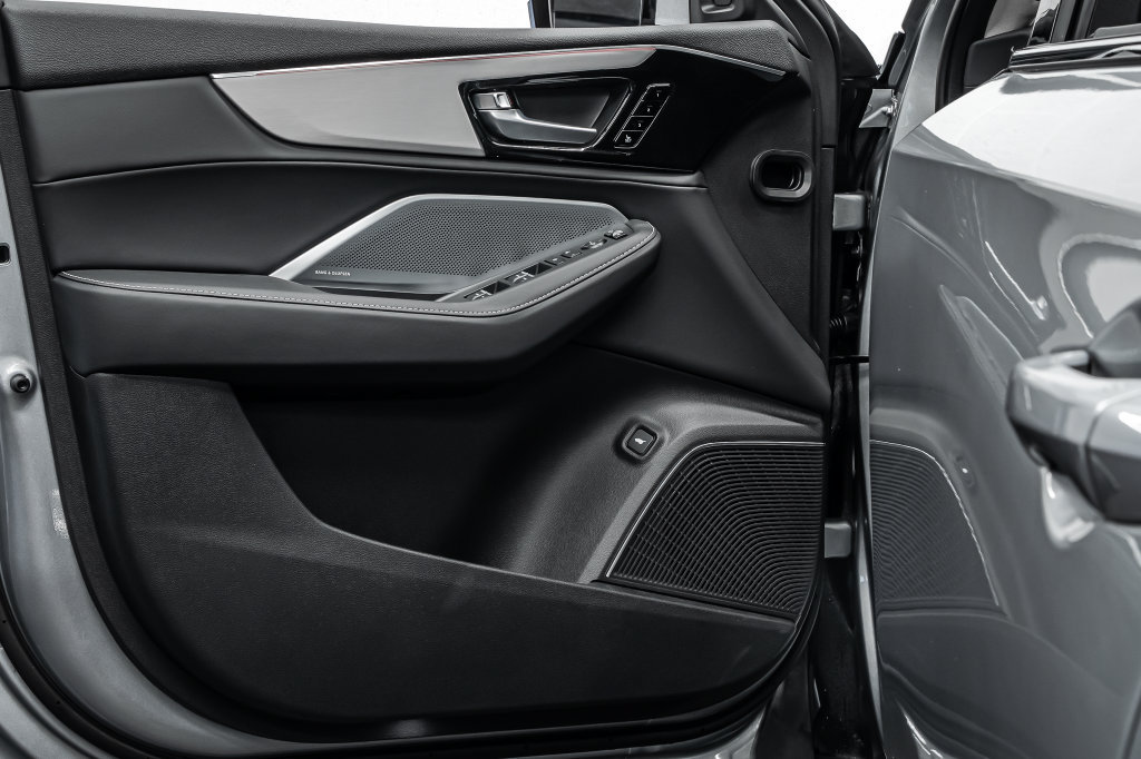 New 2026 Acura MDX w/ Technology Package AWD/4WD image 9