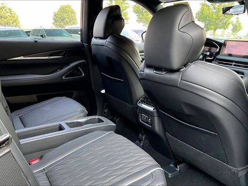 Certified 2026 INFINITI QX60 Autograph w/ Dark Cargo Package AWD/4WD image 29