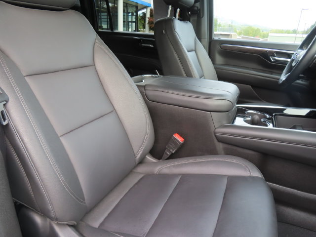 Certified 2026 Chevrolet Suburban LT w/ Comfort Package AWD/4WD image 47