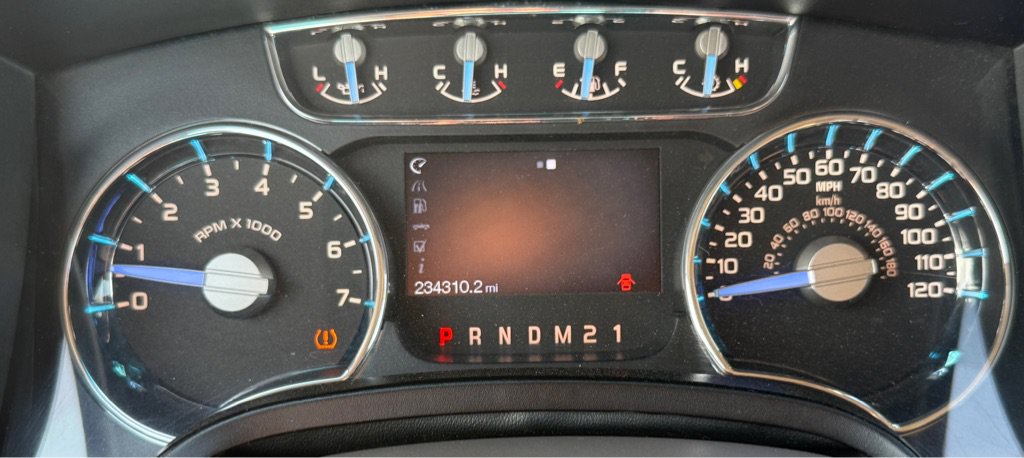 Used 2011 Ford F150 Lariat w/ Lariat Plus Pkg RWD image 12