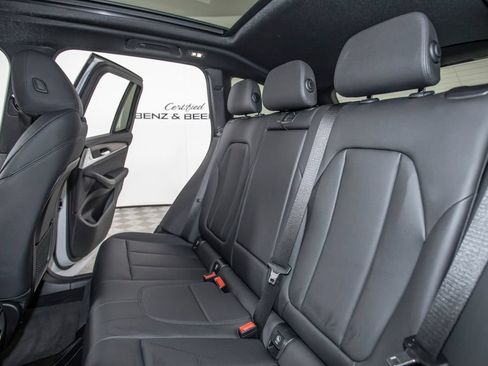 Used 2021 BMW X3 sDrive30i w/ M Sport Package RWD image 14