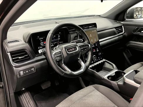 Used 2025 GMC Terrain Elevation FWD image 16