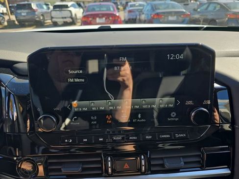 New 2025 Nissan Pathfinder SL image 21