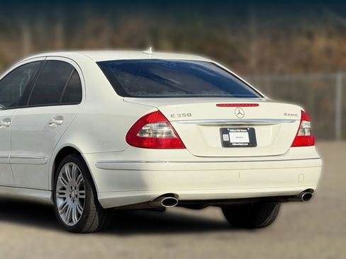 Used 2008 Mercedes-Benz E 350 4MATIC Sedan image 16