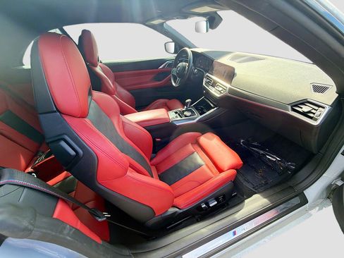 Used 2022 BMW M4 xDrive Competition w/ Executive Package image 30