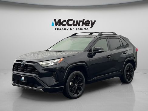 Used 2024 Toyota RAV4 SE w/ Weather Package AWD/4WD image 1