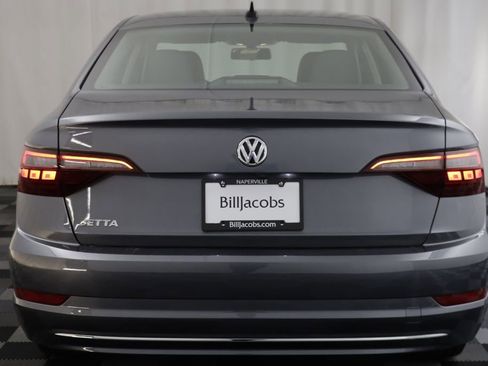 Used 2021 Volkswagen Jetta SE FWD image 15