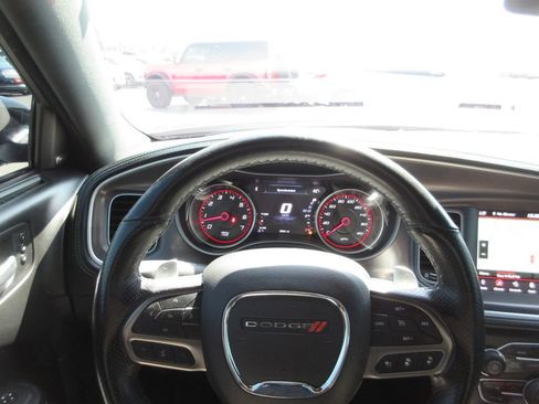 Used 2022 Dodge Charger Scat Pack RWD image 31